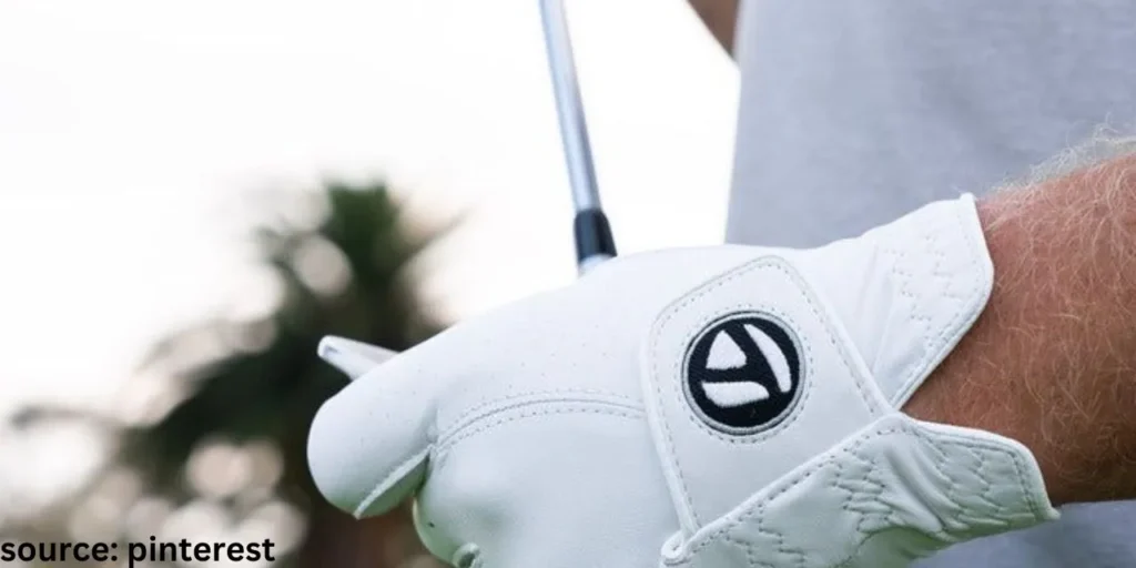 Extend-the-Life-of-Your-Golf-Batting-Gloves-Care-and-Maintenance-Tips-how to keep golf gloves from getting crusty
